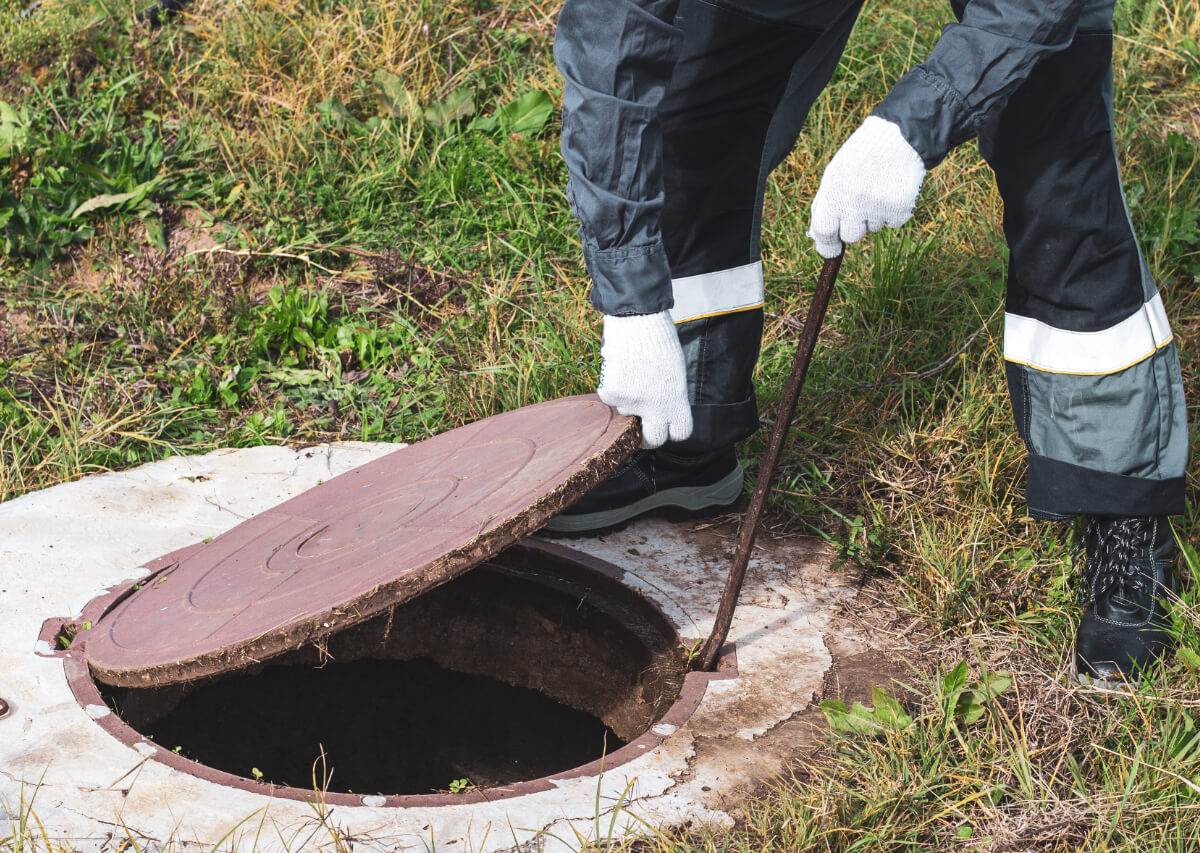 tips and maintenance to keep your septic tank running smoothly 